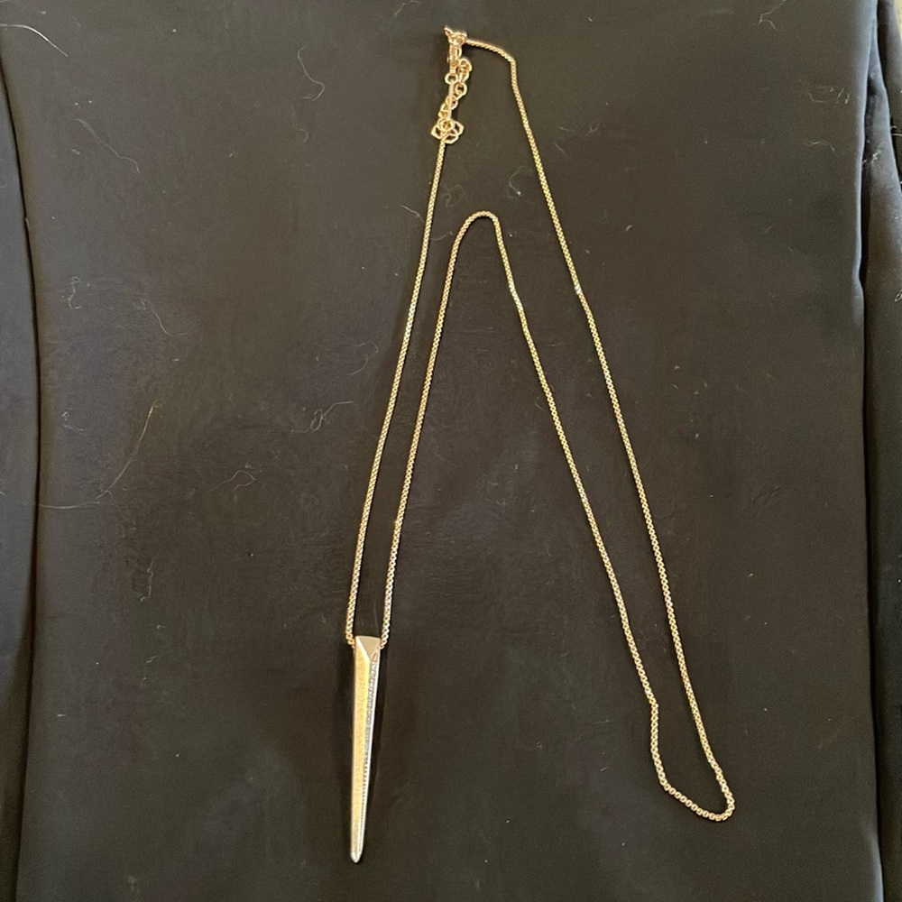 Kendra Scott Rose Gold long Necklace